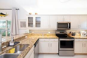 The Grandview Condos on Seven Mile Beach