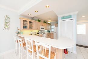 The Grandview Condos on Seven Mile Beach