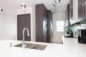 The Grandview Condos on Seven Mile Beach