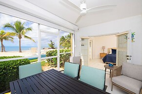 The Grandview Condos on Seven Mile Beach