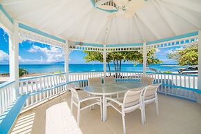 The Grandview Condos on Seven Mile Beach