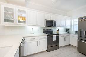 The Grandview Condos on Seven Mile Beach