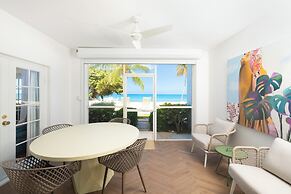 The Grandview Condos on Seven Mile Beach