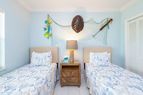 The Grandview Condos on Seven Mile Beach