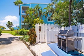 The Grandview Condos on Seven Mile Beach