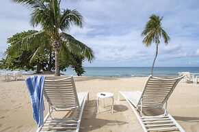 The Grandview Condos on Seven Mile Beach