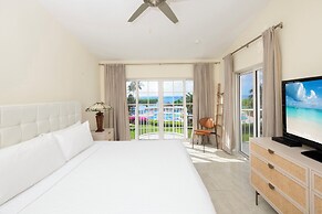 The Grandview Condos on Seven Mile Beach