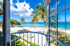 The Grandview Condos on Seven Mile Beach