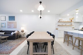 The Grandview Condos on Seven Mile Beach