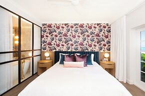 The Grandview Condos on Seven Mile Beach