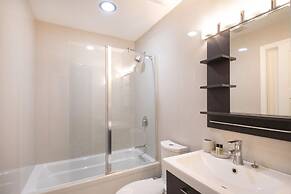 The Grandview Condos on Seven Mile Beach