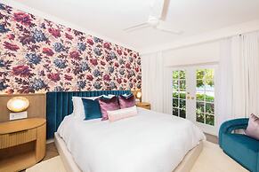 The Grandview Condos on Seven Mile Beach