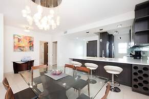 The Grandview Condos on Seven Mile Beach