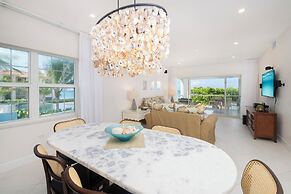 The Grandview Condos on Seven Mile Beach