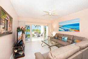 The Grandview Condos on Seven Mile Beach