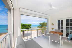 The Grandview Condos on Seven Mile Beach