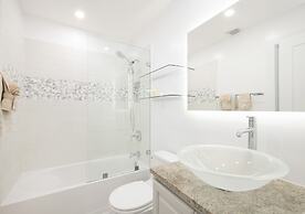 The Grandview Condos on Seven Mile Beach