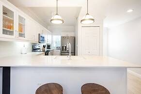 The Grandview Condos on Seven Mile Beach