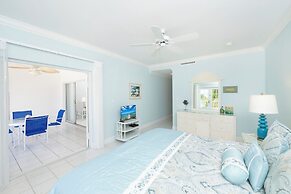 The Grandview Condos on Seven Mile Beach