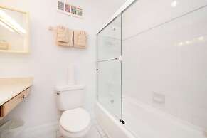 The Grandview Condos on Seven Mile Beach