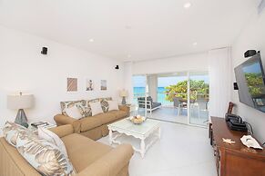 The Grandview Condos on Seven Mile Beach