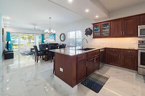 The Grandview Condos on Seven Mile Beach