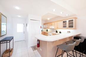 The Grandview Condos on Seven Mile Beach