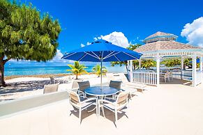 The Grandview Condos on Seven Mile Beach