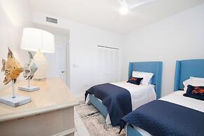 The Grandview Condos on Seven Mile Beach