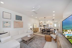 The Grandview Condos on Seven Mile Beach