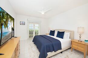 The Grandview Condos on Seven Mile Beach