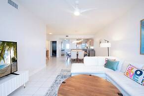 The Grandview Condos on Seven Mile Beach