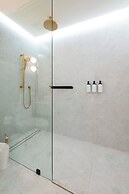 The Grandview Condos on Seven Mile Beach