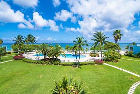 The Grandview Condos on Seven Mile Beach