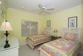 The Grandview Condos on Seven Mile Beach