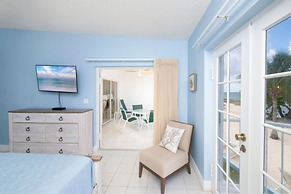 The Grandview Condos on Seven Mile Beach