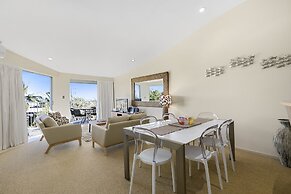 Andari Holiday Apartments