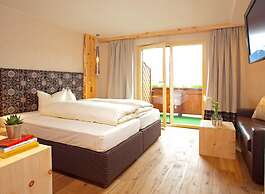 Hotel Tirol