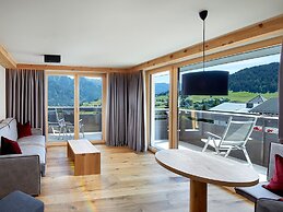Hotel Tirol