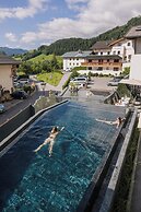 Hotel Tirol