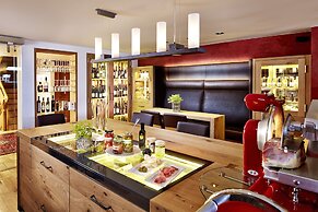 Hotel Tirol