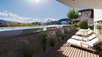 Hotel Tirol