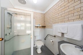 Comfort Inn Moree (formerly Econo Lodge Moree)