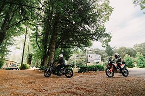 Alpine Riverside Cottages