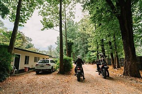 Alpine Riverside Cottages