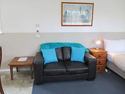 Alpine Riverside Cottages