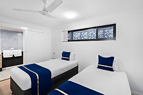 Montego Mermaid Beach Motel