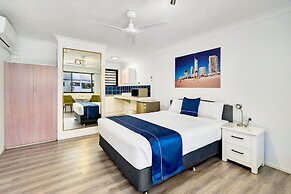 Montego Mermaid Beach Motel