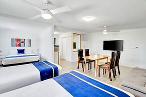 Montego Mermaid Beach Motel