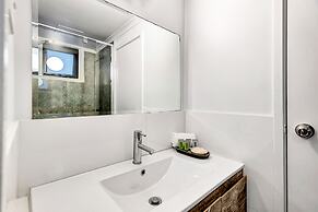 Montego Mermaid Beach Motel